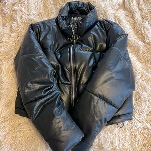 ANWND puffer jacked size L